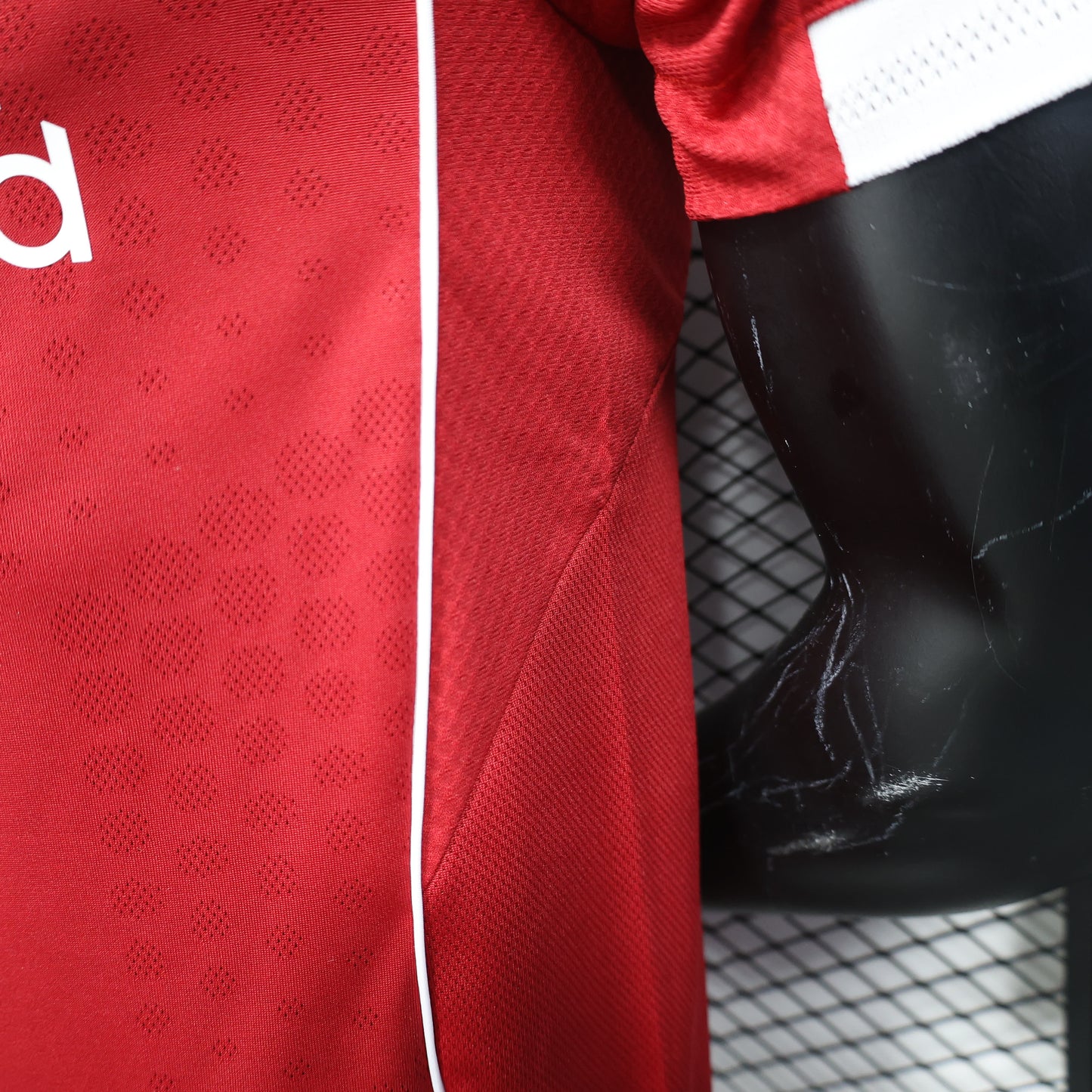 Maillot Liverpool domicile saison 25/26