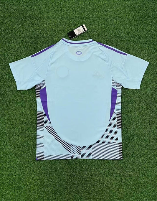 Ecosse 24/25 Extérieur