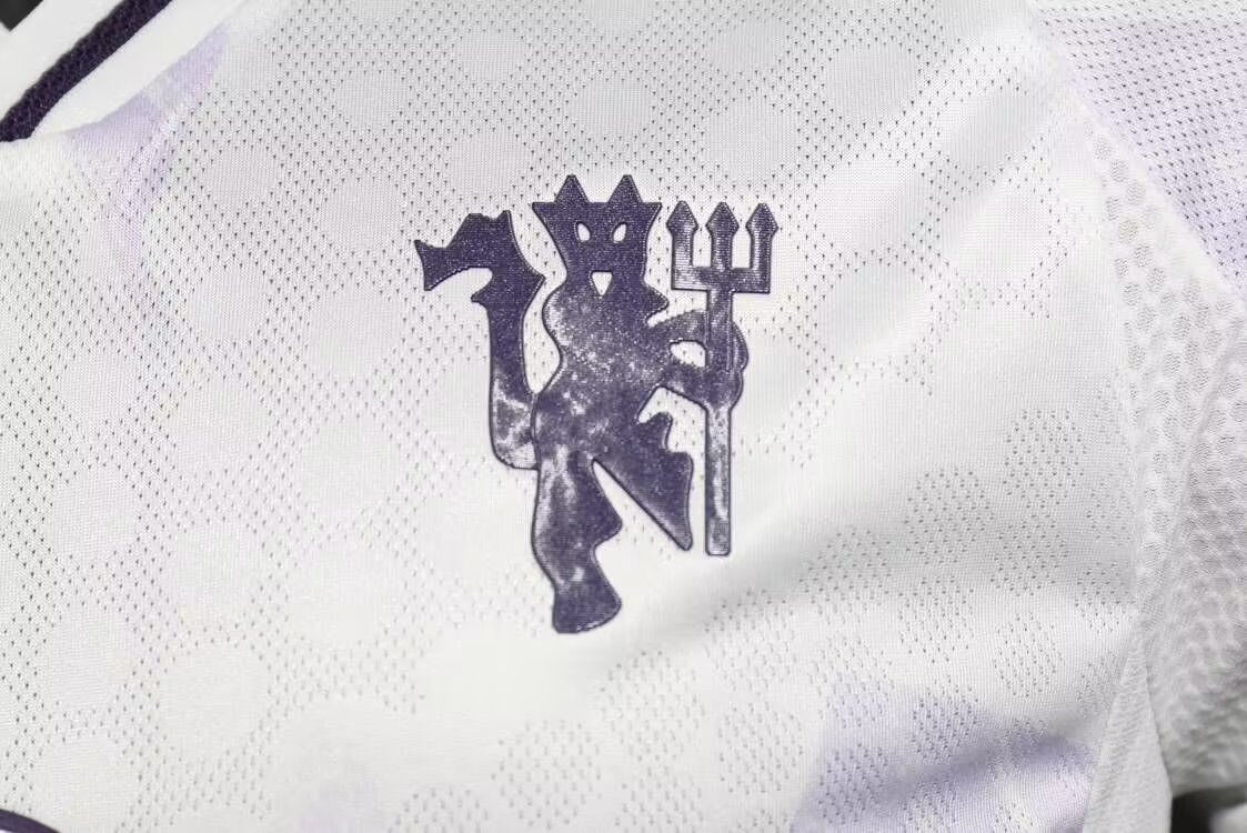 Manchester United 25/26 Extérieur