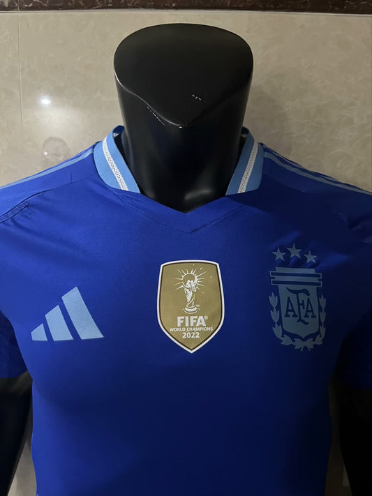 Argentine 24/25 Éxterieur