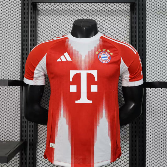 Bayern 25/26 Domicile