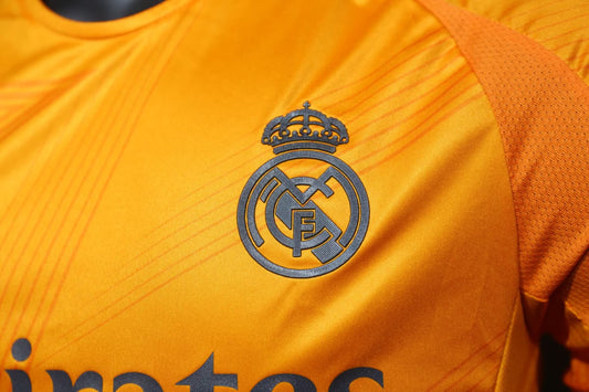 Maillot réal Madrid extérieur saison 24/25